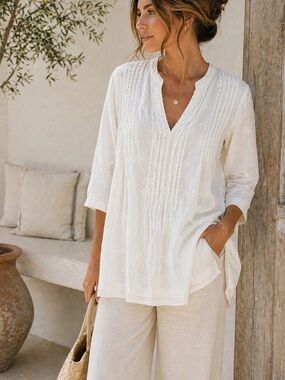 100 % American Made CP Shades 100 % Linen Embroidered Tunic V-Neck Top XS